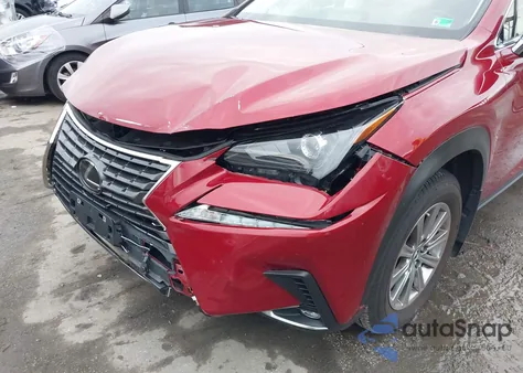 2021 Lexus Nx 300 z USA, uszkodzony, nr VIN JTJDARDZ5M5028006